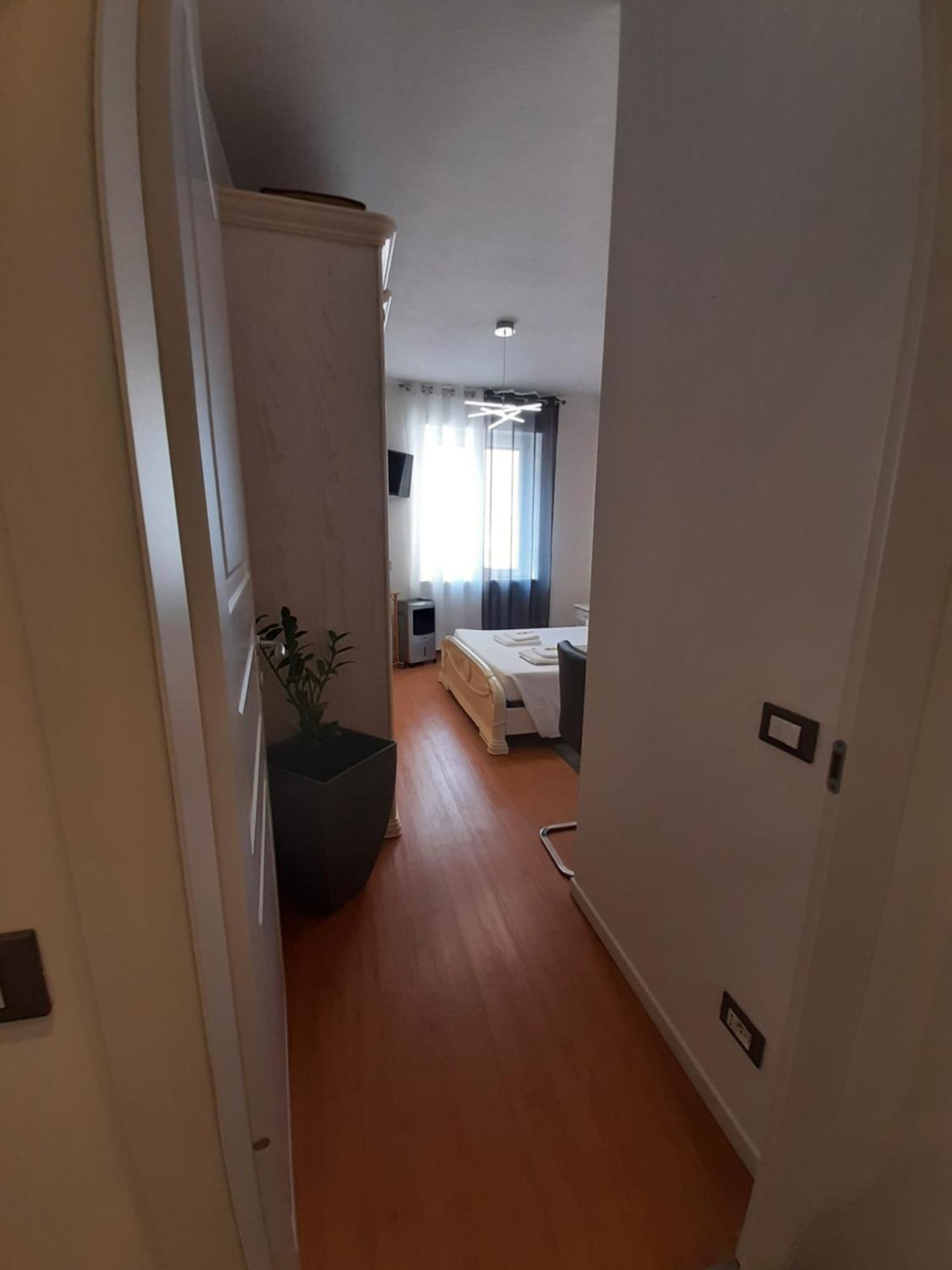 Standard Double Room Private Bathroom