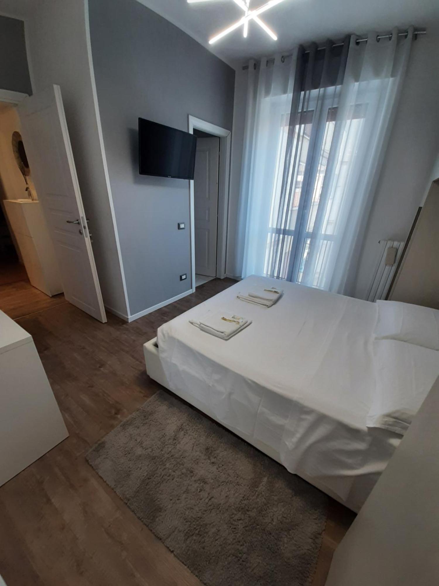 Deluxe Double Room Private Bathroom