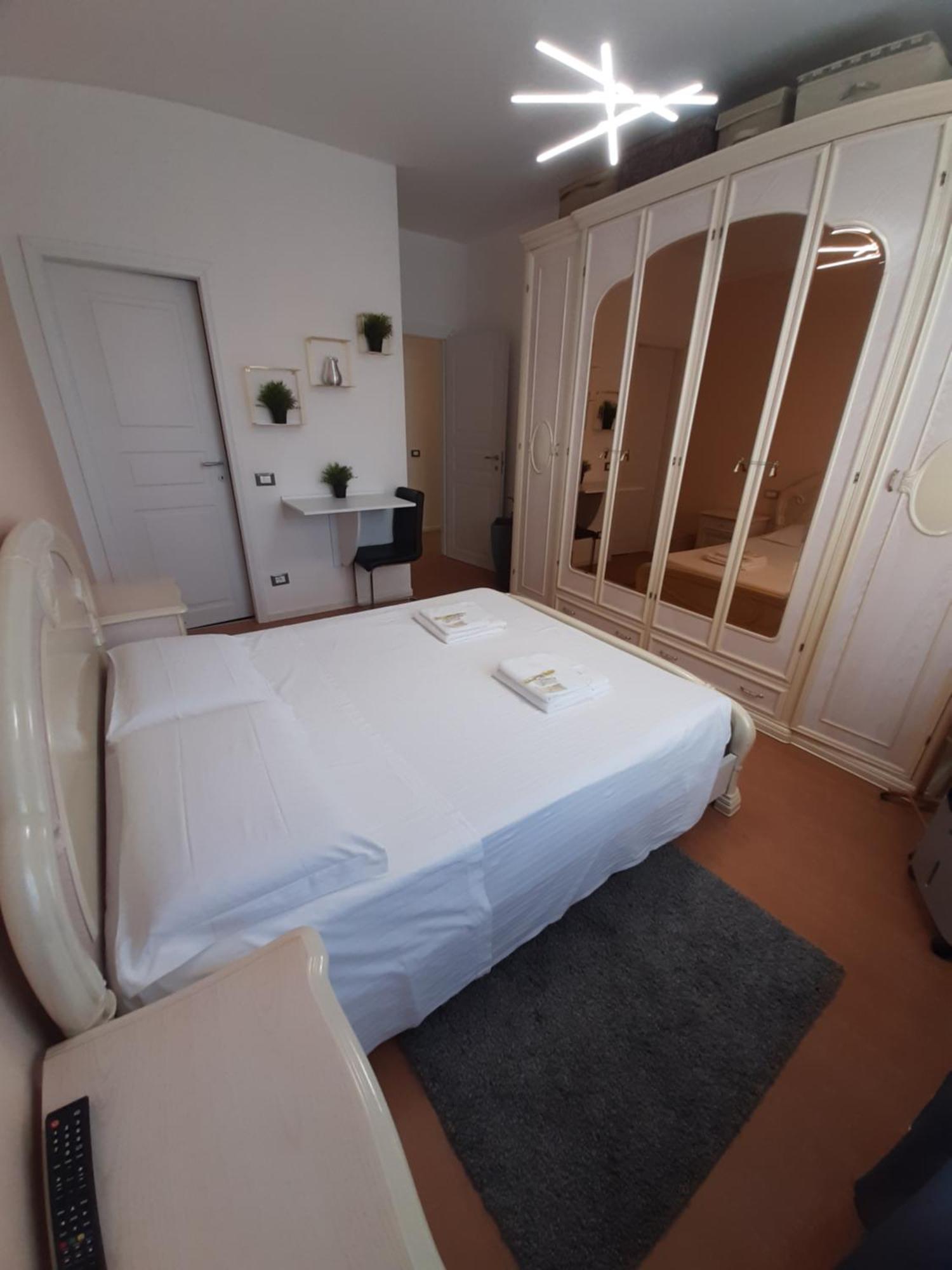 Standard Double Room Private Bathroom